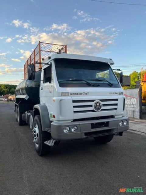 Imagem Caminhões Mercedes Benz (MB) 1725 4x4 traçado e bloqueado OPORTUNIDADE Imagem Caminhões Mercedes Benz (MB) 1725 4x4 traçado e bloqueado OPORTUNIDADE