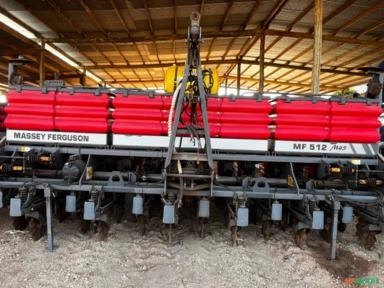 PLANTADEIRA MASSEY FERGUNSON MF 512 ANO 2012 Imagem PLANTADEIRA MASSEY FERGUNSON MF 512 ANO 2012