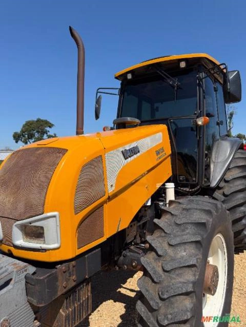 Trator Valtra Valmet BM125i Ano 2007 Imagem Trator Valtra Valmet BM125i Ano 2007