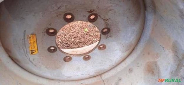 Rodas para Pneus 30.5.32 Imagem Rodas para Pneus 30.5.32