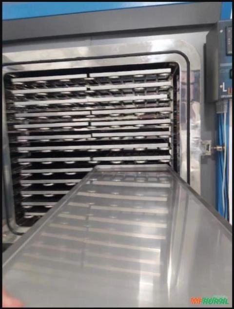 LIOFILIZADOR 100kg JJ CIENTÍFICA Imagem LIOFILIZADOR 100kg JJ CIENTÍFICA