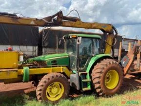 Trator John Deere 6100J com Grua Motocana