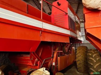 IDEAL 9080 Com plataforma de milho e soja Imagem IDEAL 9080 Com plataforma de milho e soja