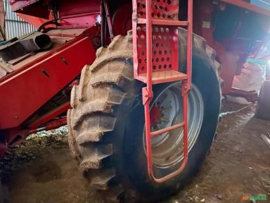 Imagem IDEAL 9080 Com plataforma de milho e soja Imagem IDEAL 9080 Com plataforma de milho e soja