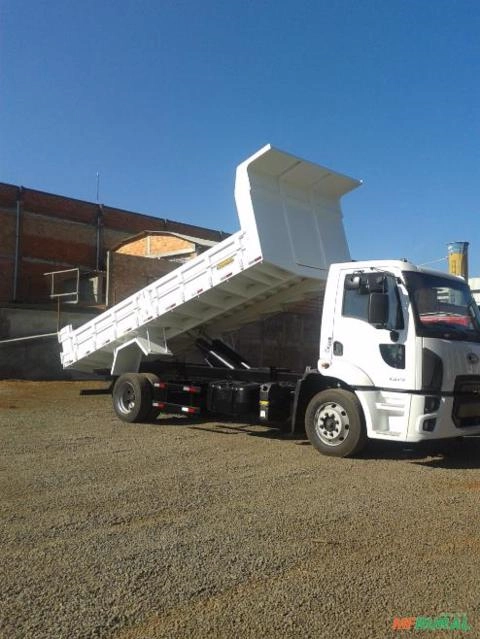 Caçamba Basculante RodoCity 10 m³ - Pistão Frontal Imagem Caçamba Basculante RodoCity 10 m³ - Pistão Frontal