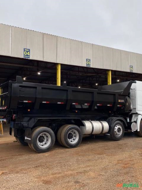 Caçamba Basculante Rodoslin Hexagonal 16m³ - Pistão Frontal Imagem Caçamba Basculante Rodoslin Hexagonal 16m³ - Pistão Frontal