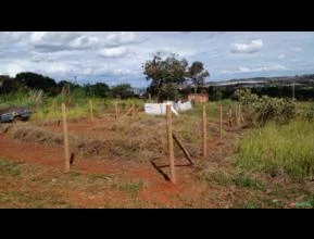 Faço cerca em fazenda sítio chácara etc