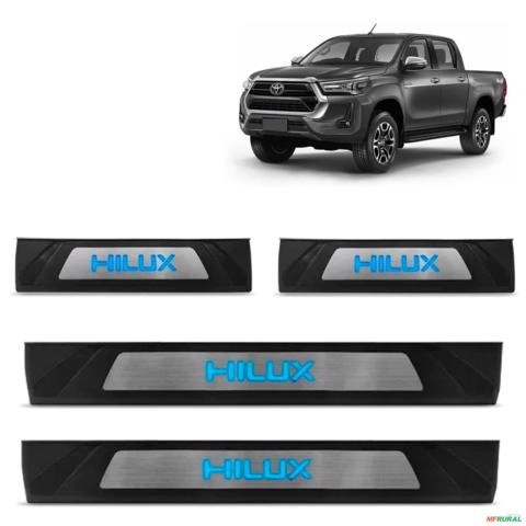Soleira de Porta Hilux 2016 a 2025 Aço Inox com Led Azul Imagem Soleira de Porta Hilux 2016 a 2025 Aço Inox com Led Azul