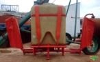 Pulverizador Jacto hidráulico, 400 litros , com aplicador de herbicida Imagem Pulverizador Jacto hidráulico, 400 litros , com aplicador de herbicida