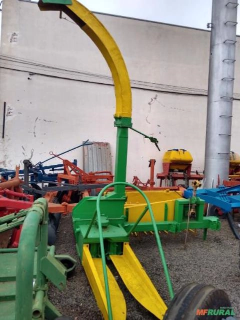 Colhedora de forragens JF 90 Z 10 Imagem Colhedora de forragens JF 90 Z 10