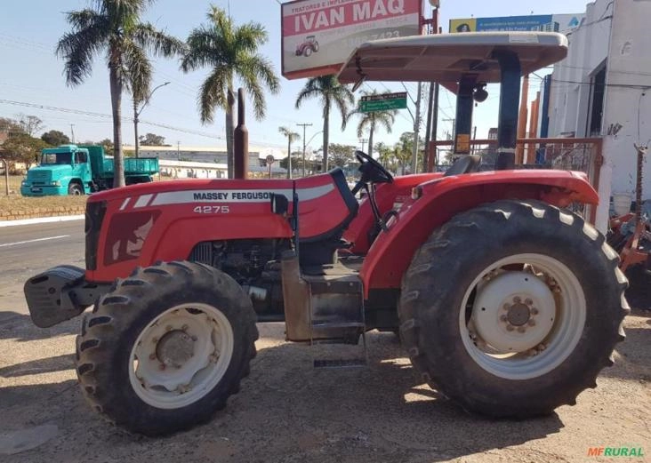 Trator Massey Ferguson 4275 4x4 ano 13 Imagem Trator Massey Ferguson 4275 4x4 ano 13