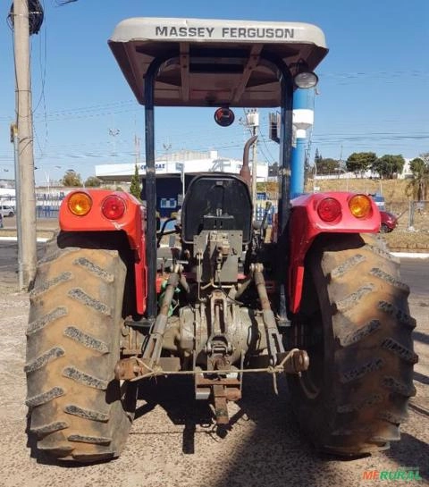 Imagem Trator Massey Ferguson 4275 4x4 ano 13 Imagem Trator Massey Ferguson 4275 4x4 ano 13