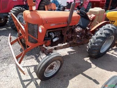 Trator Massey Ferguson 50 X 4x2 ano 72