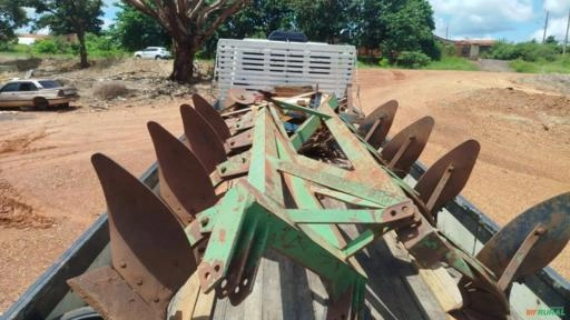 ARADO 4 BACIAS AIVECA FIXO IKEDA Imagem ARADO 4 BACIAS AIVECA FIXO IKEDA