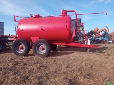 Tanque de Chorume Triton, 4000 lts, usado Imagem Tanque de Chorume Triton, 4000 lts, usado