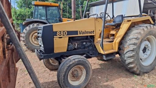 Trator Valmet 880 - 4x2 - 1991 Imagem Trator Valmet 880 - 4x2 - 1991