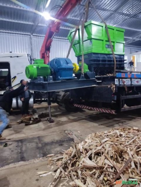 Imagem TRITURADOR DE MADEIRA Imagem TRITURADOR DE MADEIRA