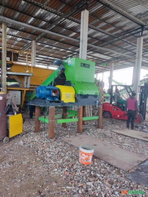 Imagem TRITURADOR DE MADEIRA Imagem TRITURADOR DE MADEIRA