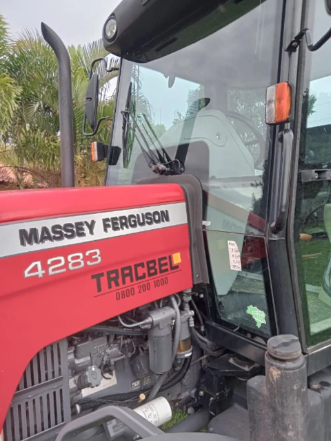 Trator Massey Ferguson 4283 4x4 ano 19