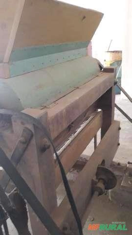 Imagem Máquina de Pilar Café Imagem Máquina de Pilar Café