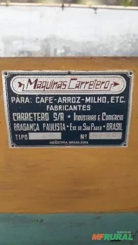 Máquina de Pilar Café