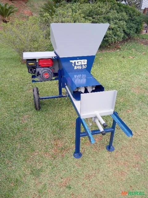 Imagem Ensacadora de Silagem BAG 30 - TGB Imagem Ensacadora de Silagem BAG 30 - TGB