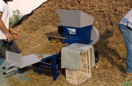 Ensacadora de Silagem BAG 30 - TGB Imagem Ensacadora de Silagem BAG 30 - TGB