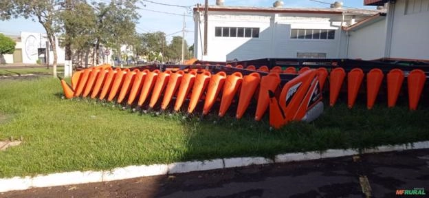 Imagem Plataforma de Milho Imagem Plataforma de Milho