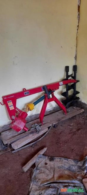 Imagem PERFURADOR DE SOLO MECANIZADA TATU, TEM NOTA FISCAL, NUNCA USADO Imagem PERFURADOR DE SOLO MECANIZADA TATU, TEM NOTA FISCAL, NUNCA USADO