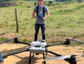Pulverização via Drone