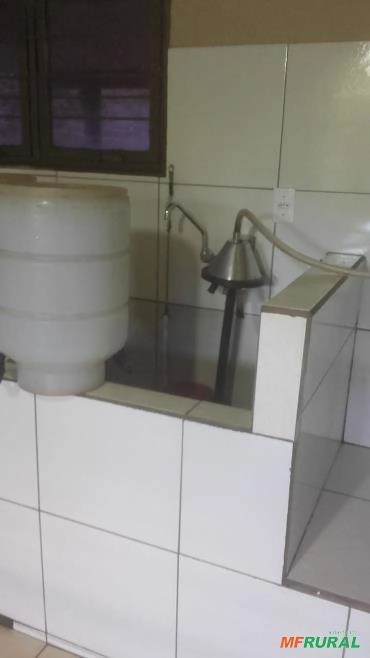 Imagem Ordenha Mecânica Delaval 2 conjuntos Imagem Ordenha Mecânica Delaval 2 conjuntos