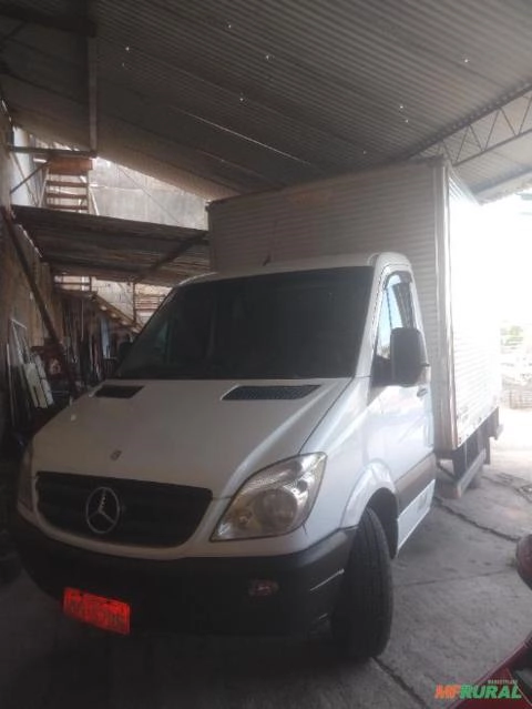 Caminhão Mercedes Benz (MB) 2012 ano 12 Imagem Caminhão Mercedes Benz (MB) 2012 ano 12