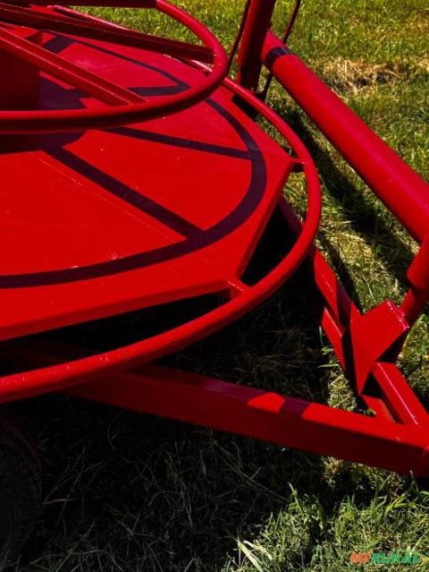 CONJUNTO IRRIGACAO ASPERSOR E CARRINHO - RESTAURADO MARCA DANTAS Imagem CONJUNTO IRRIGACAO ASPERSOR E CARRINHO - RESTAURADO MARCA DANTAS