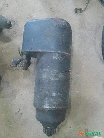 Vendo motor de arranque escsnia 13 dent Imagem Vendo motor de arranque escsnia 13 dent