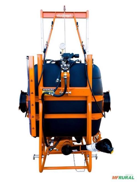 Pulverizador de 600 litros para pastagem Imagem Pulverizador de 600 litros para pastagem
