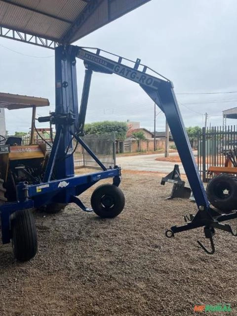 Imagem Guincho para BIG BAG 2.000 kg Imagem Guincho para BIG BAG 2.000 kg