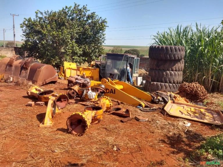 Peças Usadas Para Pá Carregadeira Hyundai 760-7A Imagem Peças Usadas Para Pá Carregadeira Hyundai 760-7A