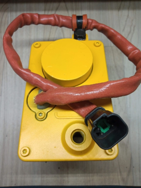 Imagem Atuador Da Turbina John Deere Colhedora CH570/CH670 Re523318 - Código DZ115245 (VGT) Imagem Atuador Da Turbina John Deere Colhedora CH570/CH670 Re523318 - Código DZ115245 (VGT)