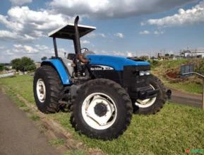 Trator New Holland TM 135 4x4 ano 04