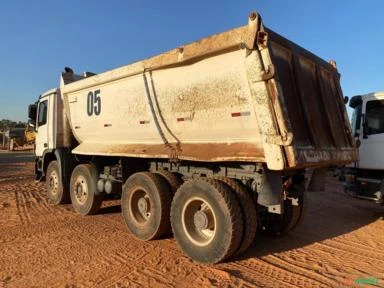 CAÇAMBA MERCEDES-BENZ ACTROS 4844K