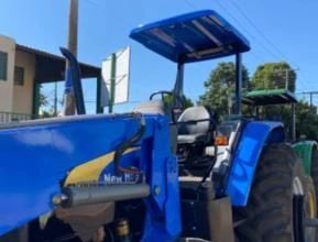 Trator New Holland TM 7010 4x4 ano 10