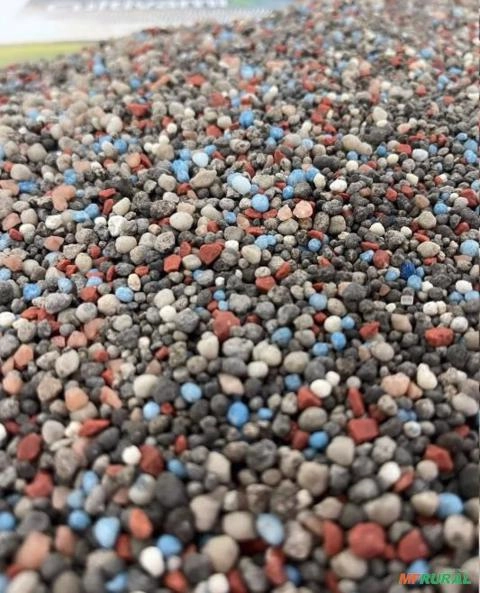 ADUBO NPK AVARIADO Imagem ADUBO NPK AVARIADO