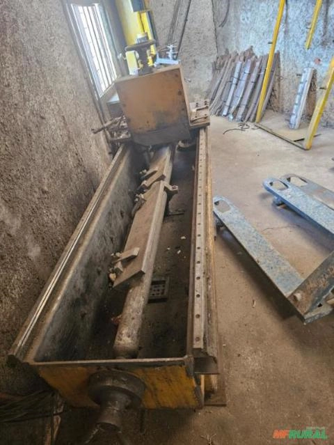 AFIADOR/ AFIADEIRA DE FACAS DO PICADOR Imagem AFIADOR/ AFIADEIRA DE FACAS DO PICADOR