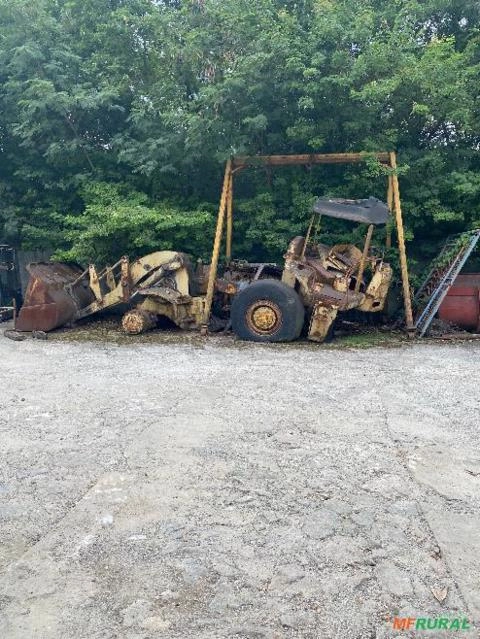 PÁ CARREGADEIRA 966 Imagem PÁ CARREGADEIRA 966