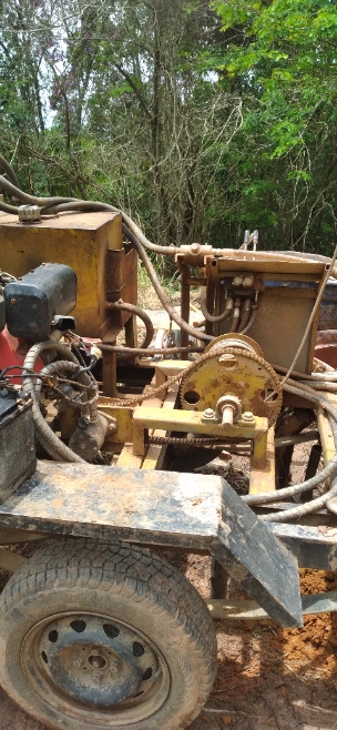 Imagem Perfuratrix hidráulica Imagem Perfuratrix hidráulica