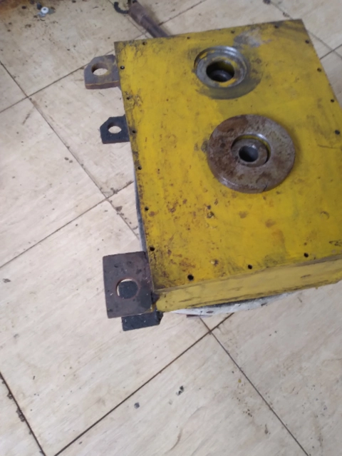 Imagem Perfuratrix hidráulica Imagem Perfuratrix hidráulica