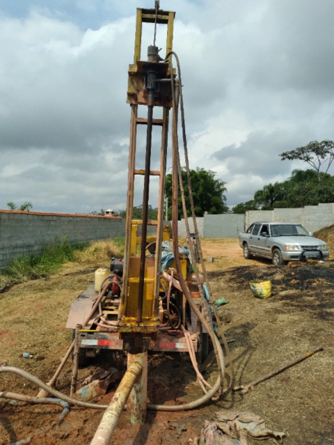 Imagem Perfuratrix hidráulica Imagem Perfuratrix hidráulica