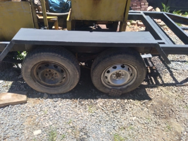 Imagem Perfuratrix hidráulica Imagem Perfuratrix hidráulica