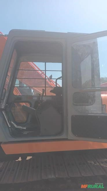 Imagem ESCAVADEIRA HIDRÁULICA FIAT ALLIS FH200 1999/2000 Imagem ESCAVADEIRA HIDRÁULICA FIAT ALLIS FH200 1999/2000