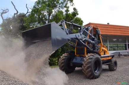 Imagem Empilhadeira Diesel 4x4 off road Imagem Empilhadeira Diesel 4x4 off road